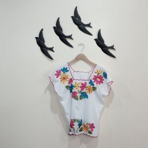 NWOT - Vintage Mexican Boho Embroidered Floral Print Peasant Blouse - One Size